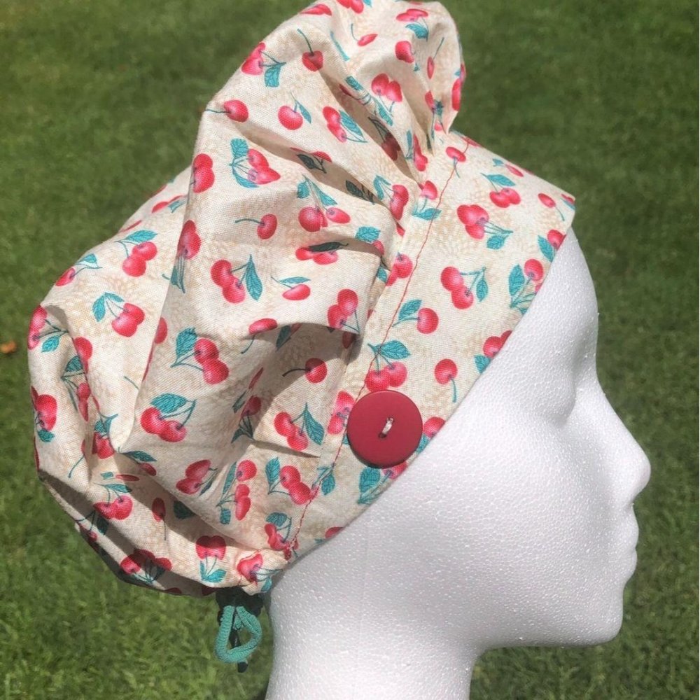 Women's Adjustable Surgical Bouffant /Cap w Buttons Cherries